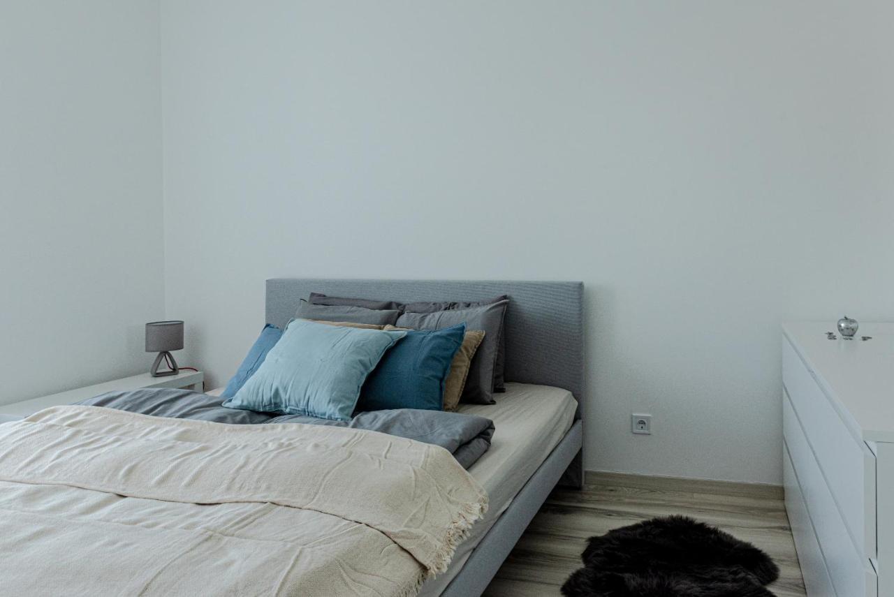 Dob36 Apartment With Free Private Parking And Balcony Budapeste Exterior foto