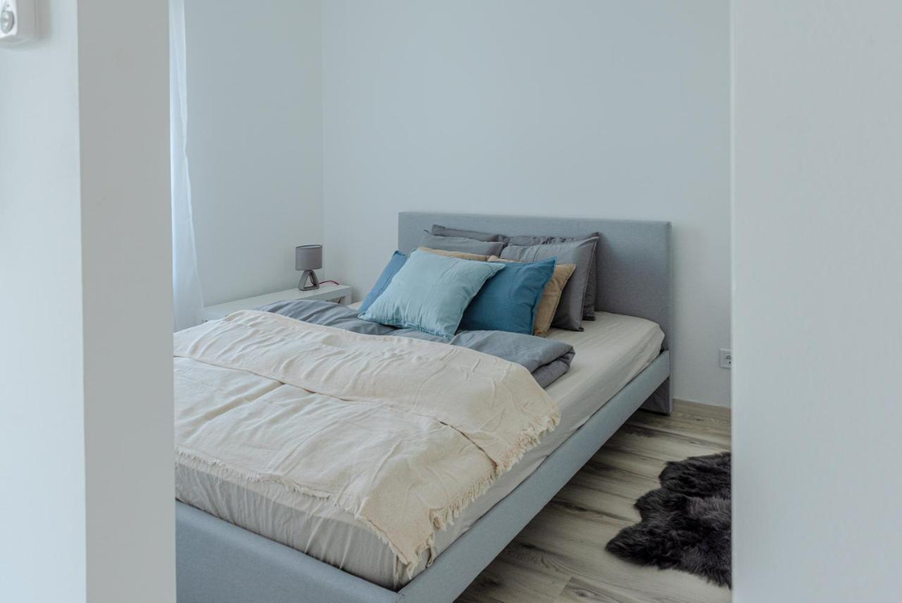 Dob36 Apartment With Free Private Parking And Balcony Budapeste Exterior foto