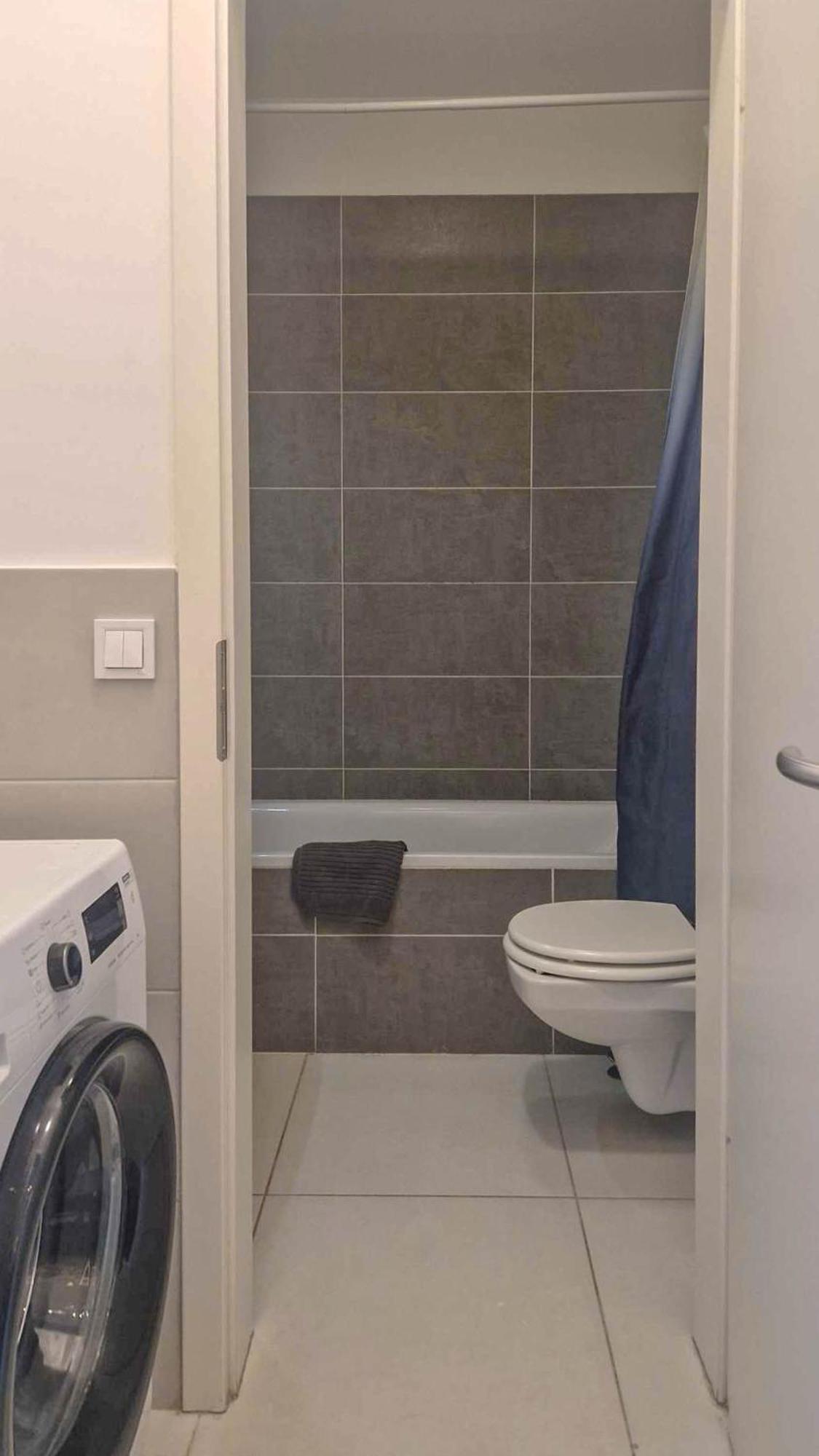 Dob36 Apartment With Free Private Parking And Balcony Budapeste Exterior foto