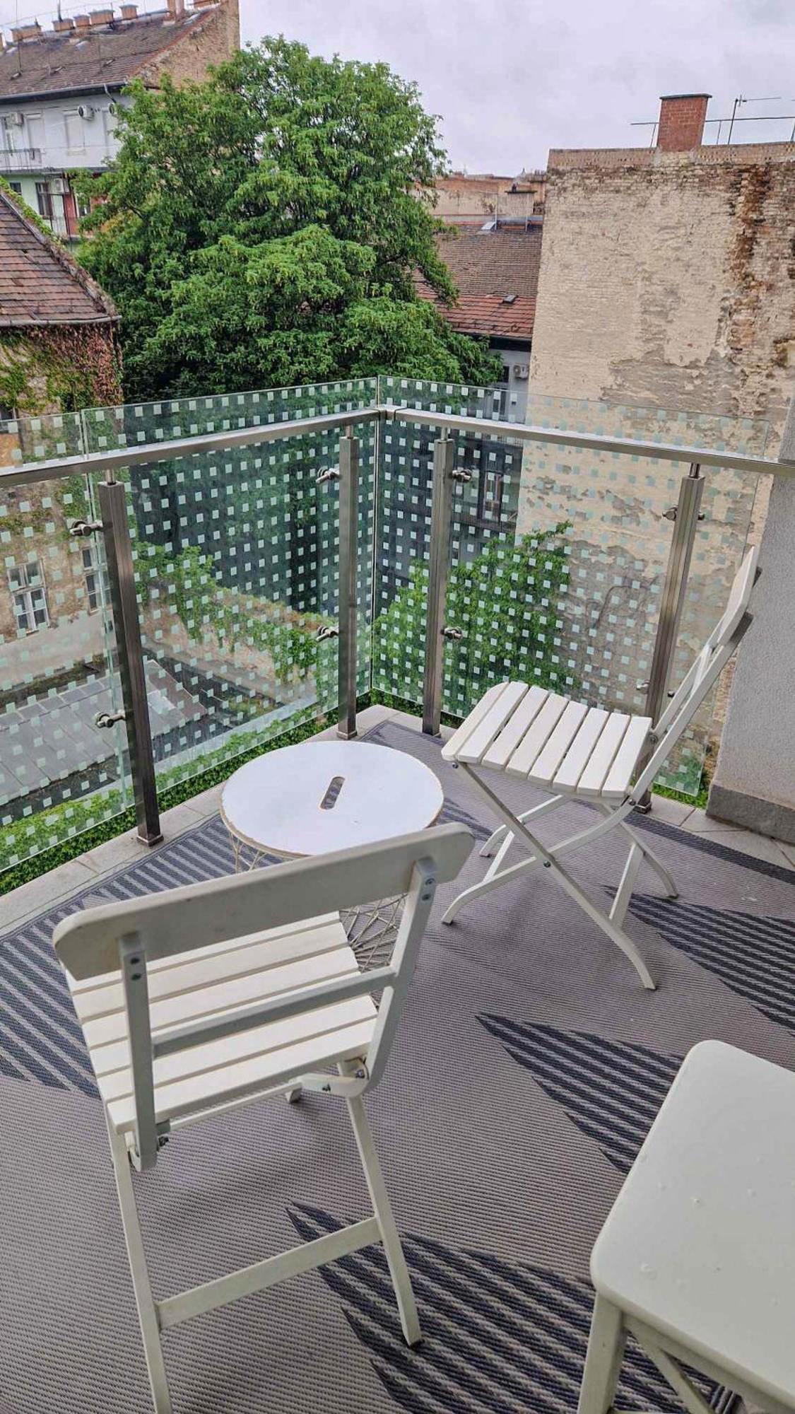 Dob36 Apartment With Free Private Parking And Balcony Budapeste Exterior foto